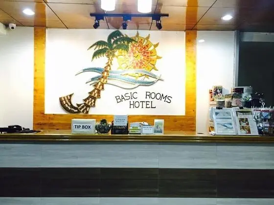 Basic Rooms Hotel - Lobi
