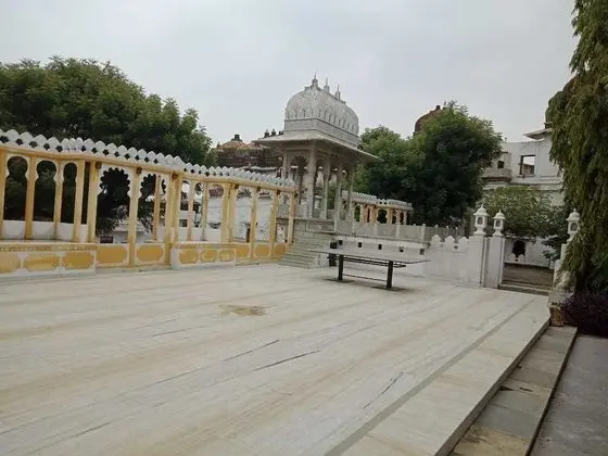Bassi Fort Palace - 1