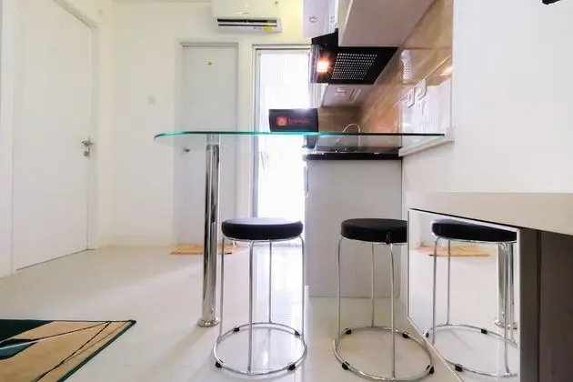 Bassura City Apartment with Mall Access - Mutfak