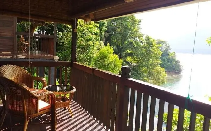 Bastianos Lembeh Dive Resort - Oda Düzeni