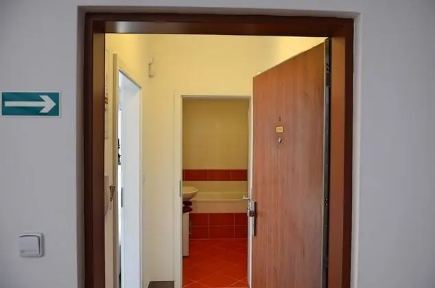Bastien Studio near Airport - Lobi