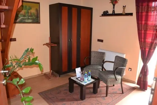 Bastion Apartments - Öne Çıkan Resim