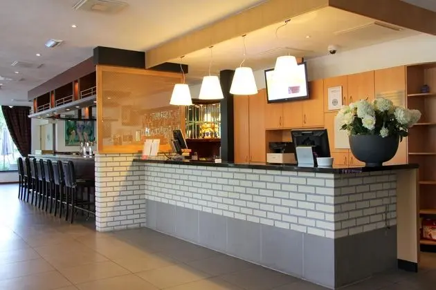 Bastion Hotel Breda - Lobi