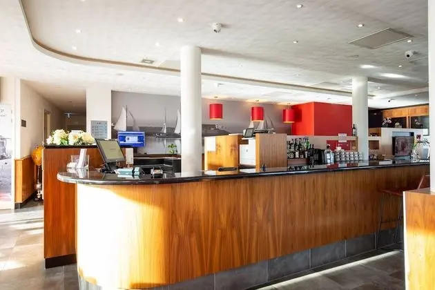 Bastion Hotel Leeuwarden - Dış Mekan