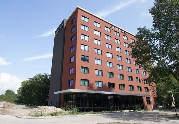 Bastion Hotel Tilburg - Genel