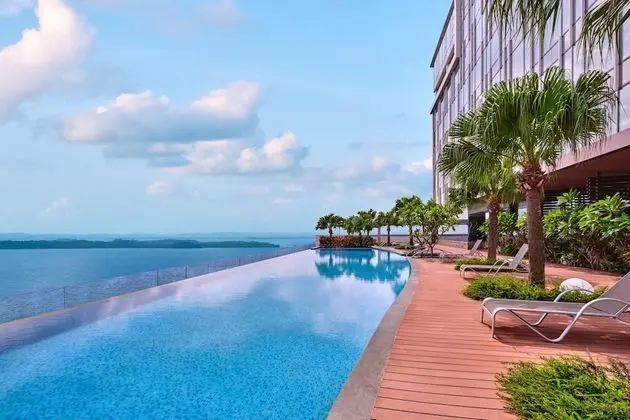 Batam Marriott Hotel Harbour Bay - Havuz