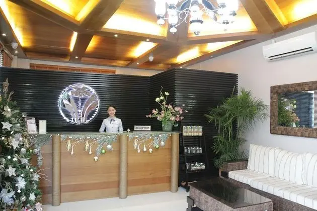 Batangas Country Club - Lobi