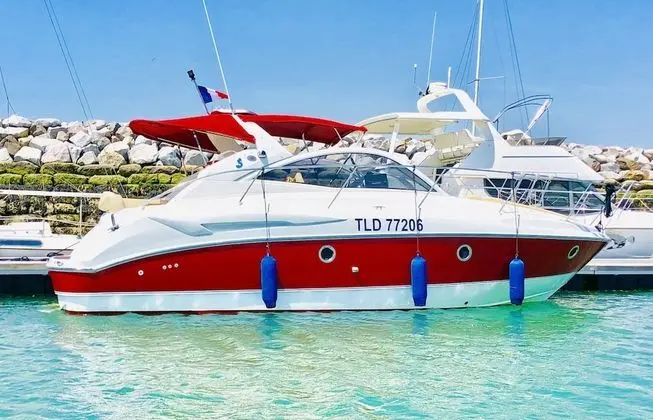 Bateau de Prestige