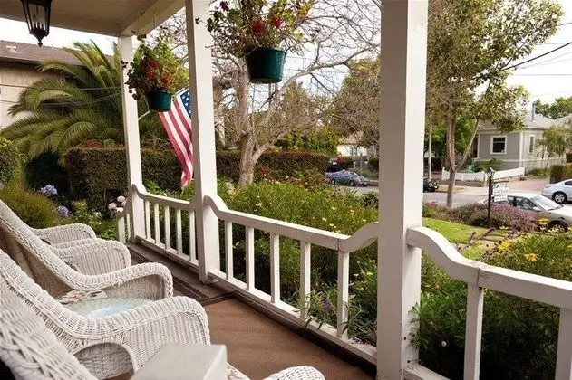Bath Street Inn - Genel