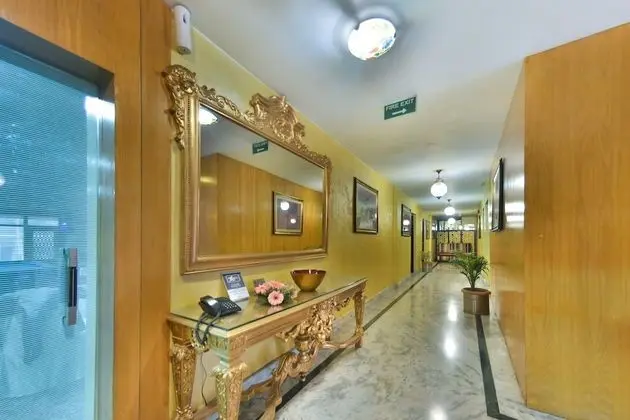 Batra Hotel - Lobi