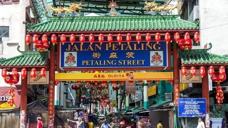 Batu Caves Business Hotel - Yerinde Yemek