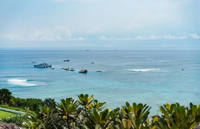 Batu Karang Lembongan Resort & Spa - CHSE Certified - Dış Mekan