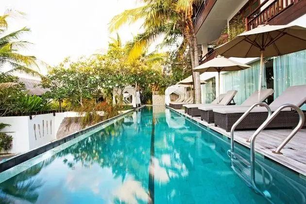 Batu Karang Lembongan Resort & Spa - CHSE Certified - Havuz