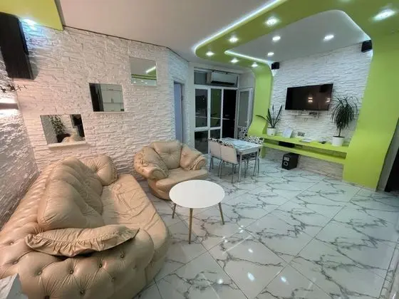 Batumi Real Lux - Genel