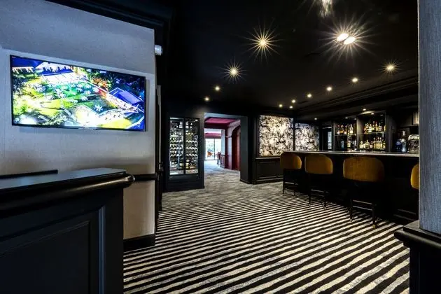 Baud Hôtel Restaurant - Lobi