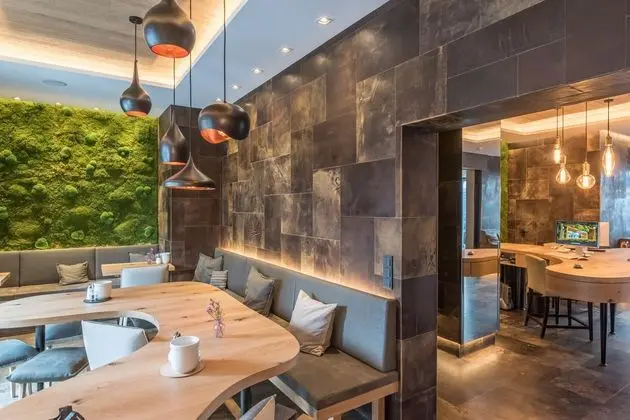 Bavaria Boutique Hotel - Lobi
