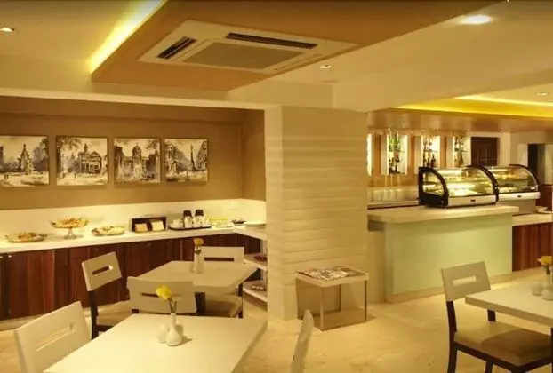Hotel Bawa Continental - Yerinde Yemek