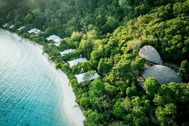 Bawah Reserve - 1