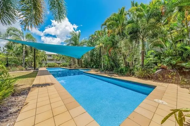 Bay Breezes - Cannonvale