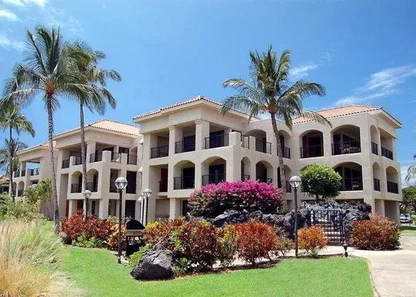 The Bay Club at Waikoloa Beach Resort 