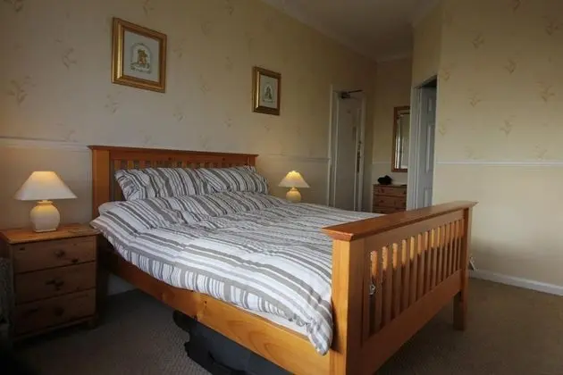 Bay Court - Oda