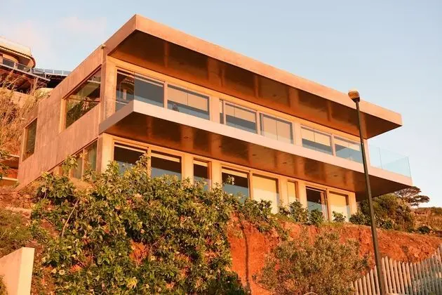 The Bay House - Dış Mekan