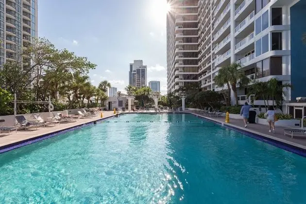Bay Overlooking Condo With Balcony