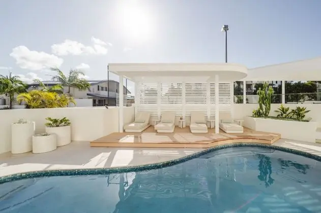 Bay Royal Apartments - Havuz