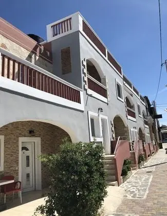 Bay View Apartments