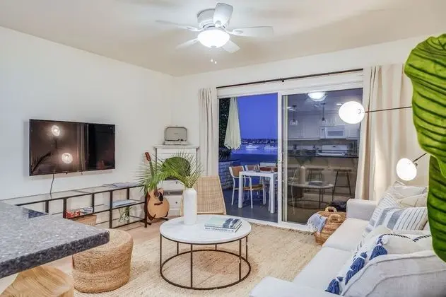 Bay View V by Avantstay Stylish Mission Beach Home on the Sand! - İç Mekan