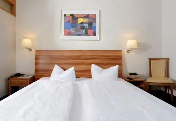 Hotel Bayerisch Meran - Oda