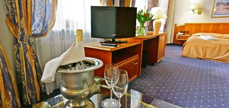 Hotel Bayerischer Hof Dresden