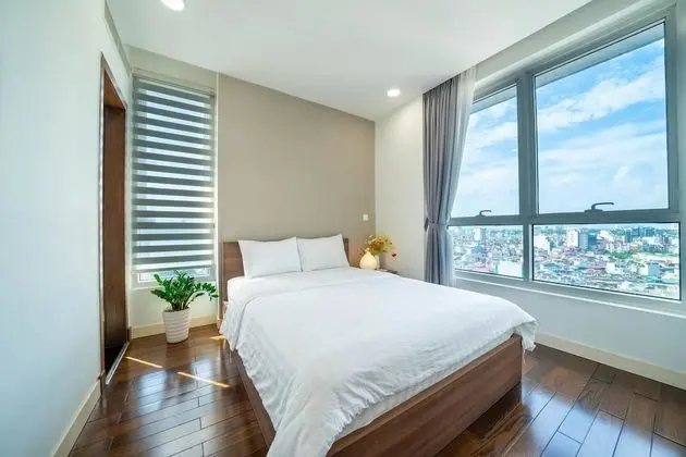 Bayhomes Lancaster Serviced Apartment - Oda