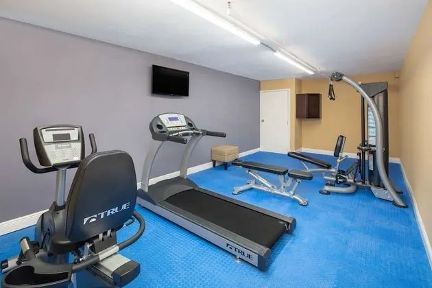 Baymont Inn & Suites by Wyndham Hammond - Fitness