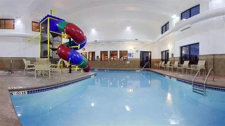 Baymont Inn & Suites by Wyndham Sturgis