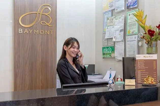 Baymont Suites & Residences - Lobi