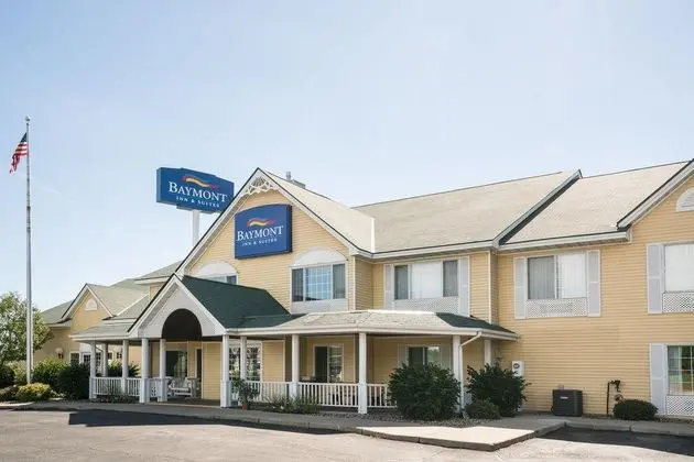 Baymont by Wyndham Albany - 1