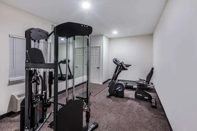 Baymont by Wyndham Baton Rouge - Fitness