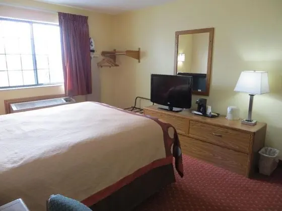 Baymont by Wyndham Cedar Rapids - Genel