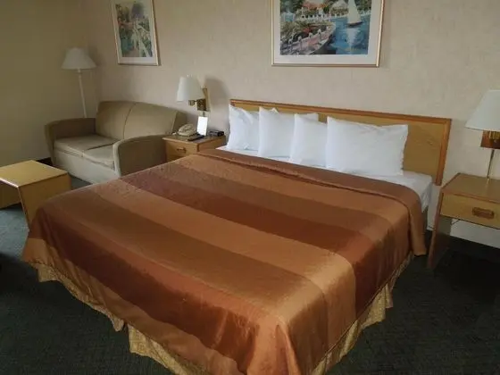 Baymont by Wyndham Cincinnati