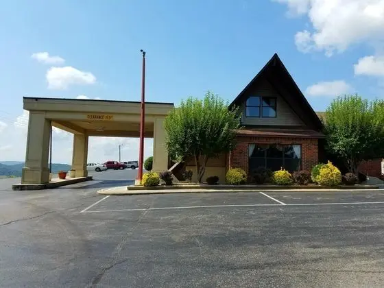 BAYMONT BY WYNDHAM COOKEVILLE