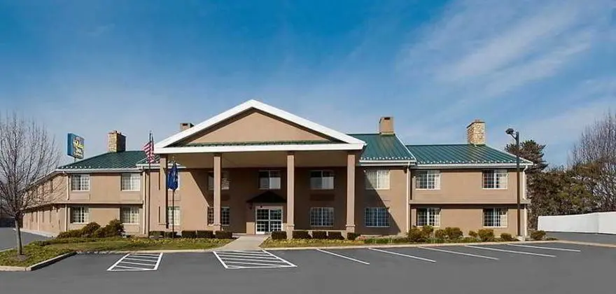 Baymont by Wyndham Harrisburg