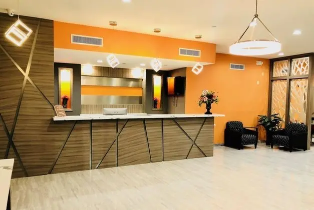 Baymont by Wyndham Houston Hobby Airport - Lobi
