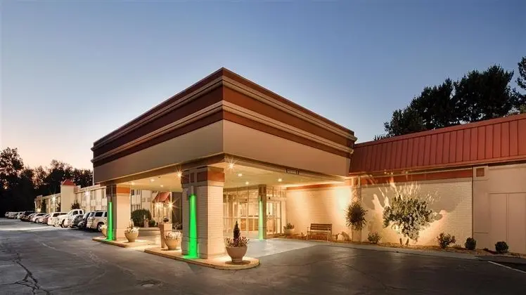 Baymont by Wyndham Marietta
