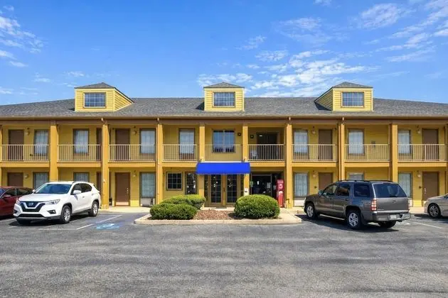 Baymont by Wyndham Meridian