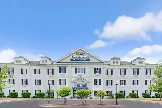 Baymont by Wyndham Pearl