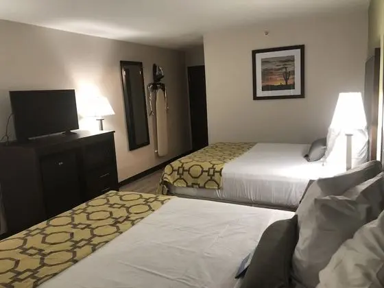 Baymont by Wyndham Phoenix I-10 near 51st Ave - Oda
