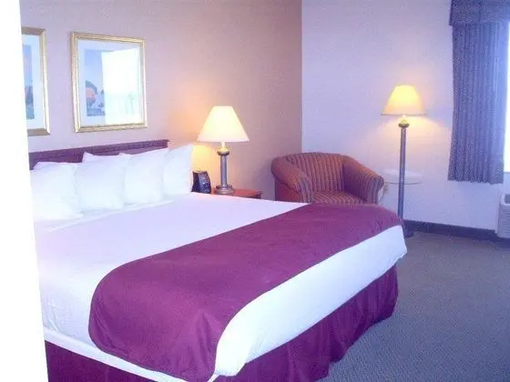 Baymont by Wyndham Plymouth