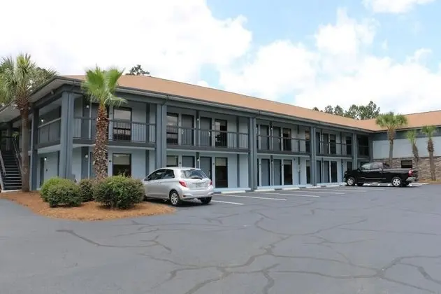 Baymont by Wyndham Ridgeland I-95 - Dış Mekan