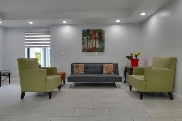 Baymont by Wyndham Ridgeland I-95 - Lobi